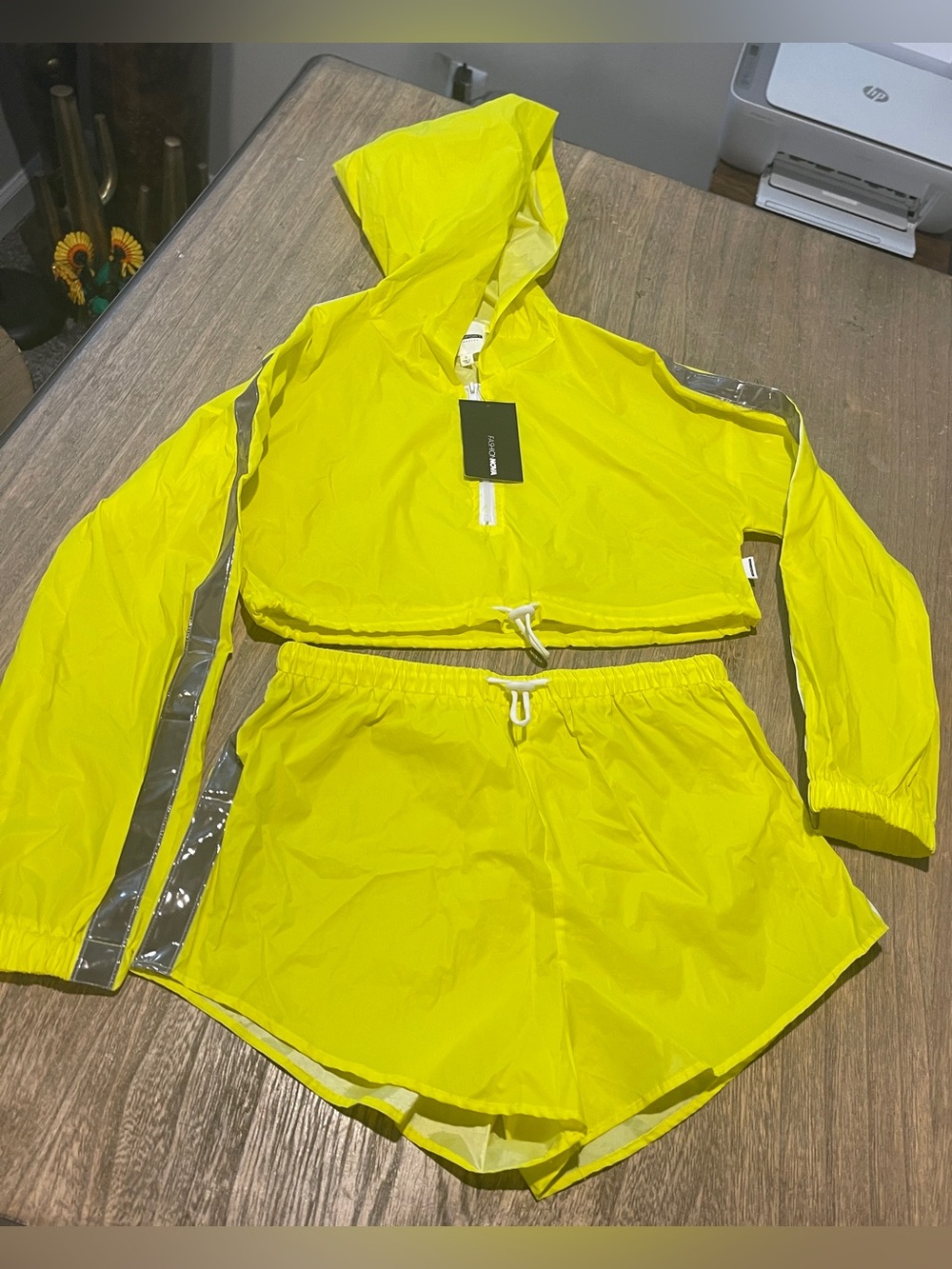 Fashion Nova Neon Yellow Hooded Wmn’s Jacket & Short Set with Reflective Trim